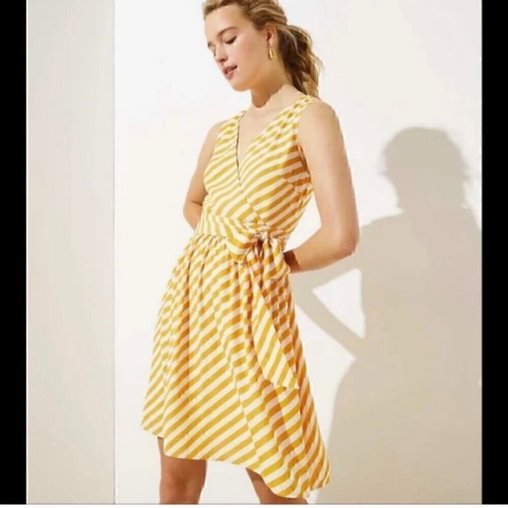 EUC - Ann Taylor LOFT striped sleeveless faux wrap dress - Size 6